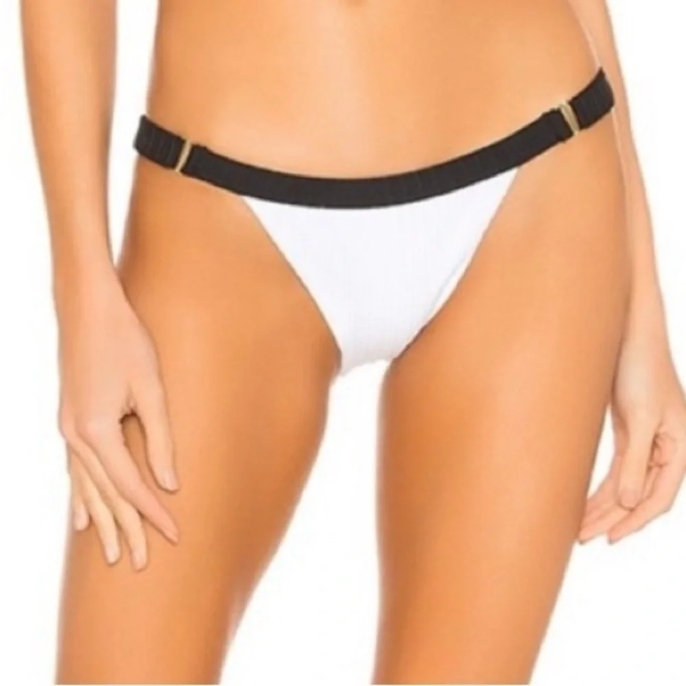 Bikini By Beach Bunny, Presley, NWT Size Large